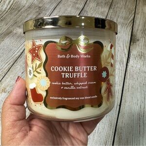 NWT Bath & Body Works Cookie Butter Truffle 3 Wick Candle BBW